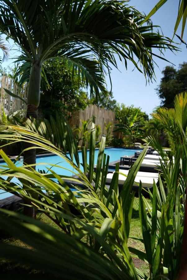 Copacabana Gili Air Hotel Mataram Buitenkant foto