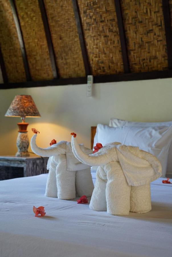 Copacabana Gili Air Hotel Mataram Buitenkant foto